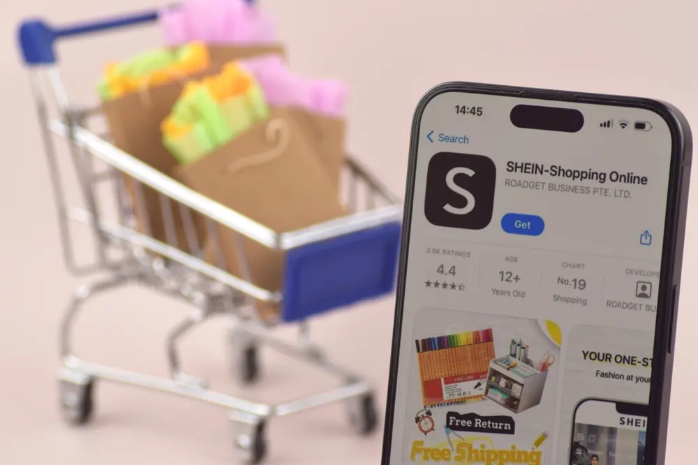 SHEIN aduce în România serviciul de logistică partenerială
